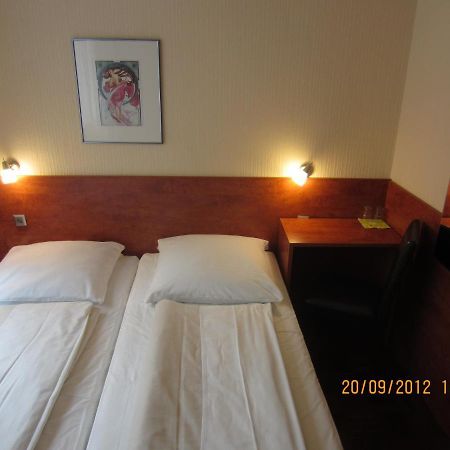 Altstadt Hotel Rheinblick Düsseldorf Eksteriør billede
