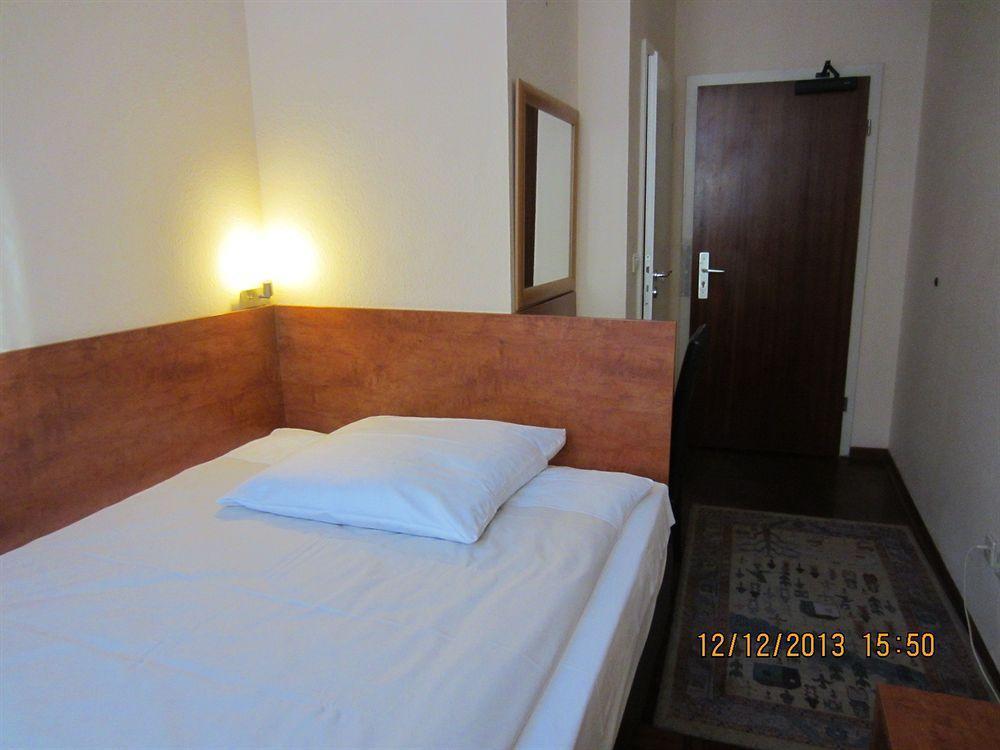 Altstadt Hotel Rheinblick Düsseldorf Eksteriør billede