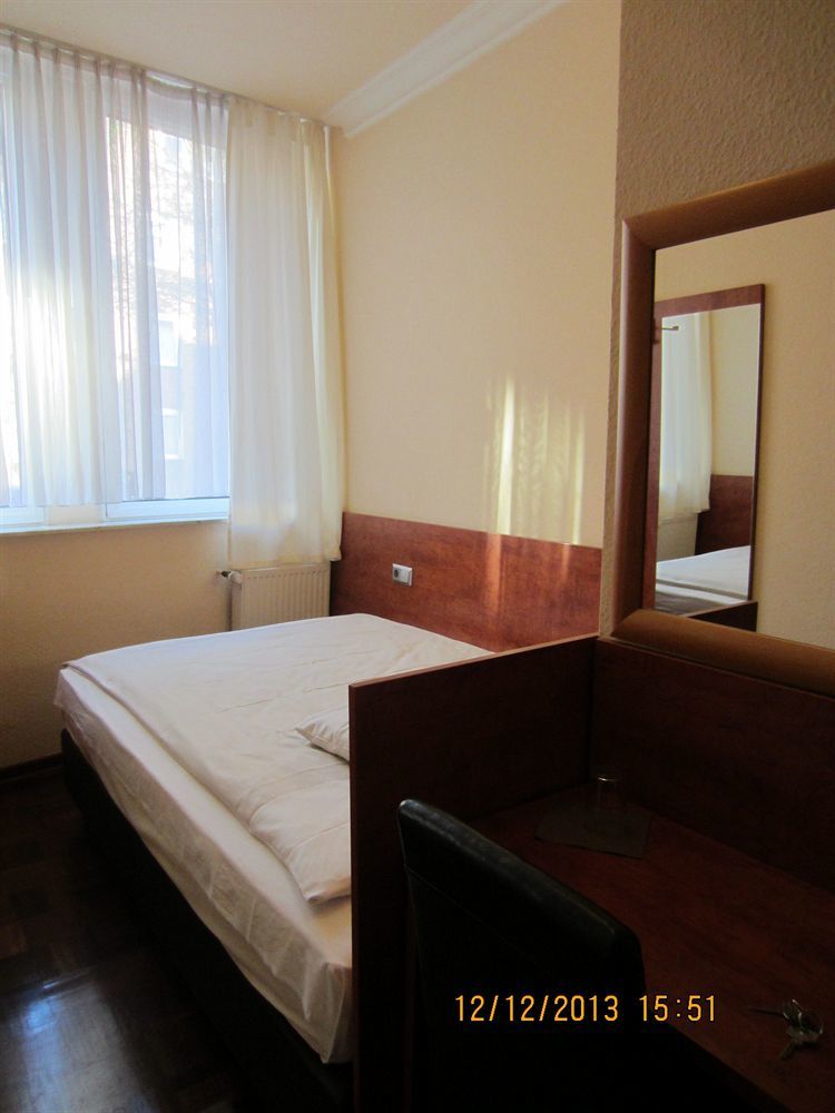 Altstadt Hotel Rheinblick Düsseldorf Eksteriør billede